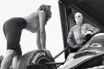 Gratuitous extract from the 2014 Spirali Calendar (May, if you're interested), courtesy of our rogue pictures editor