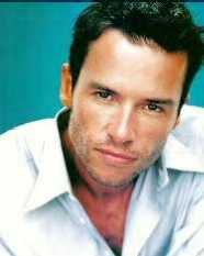 Guy Pearce